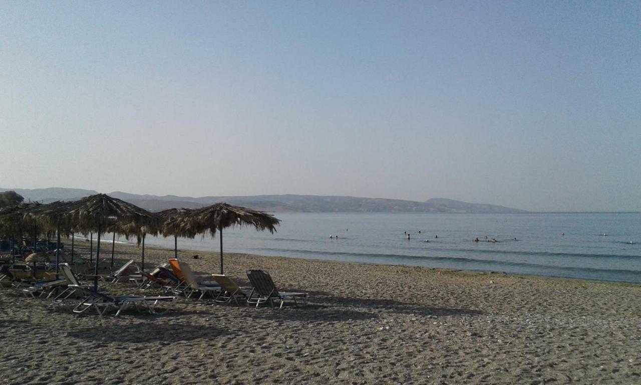 Coral Sea Apartment Kokkinos Pirgos Bagian luar foto